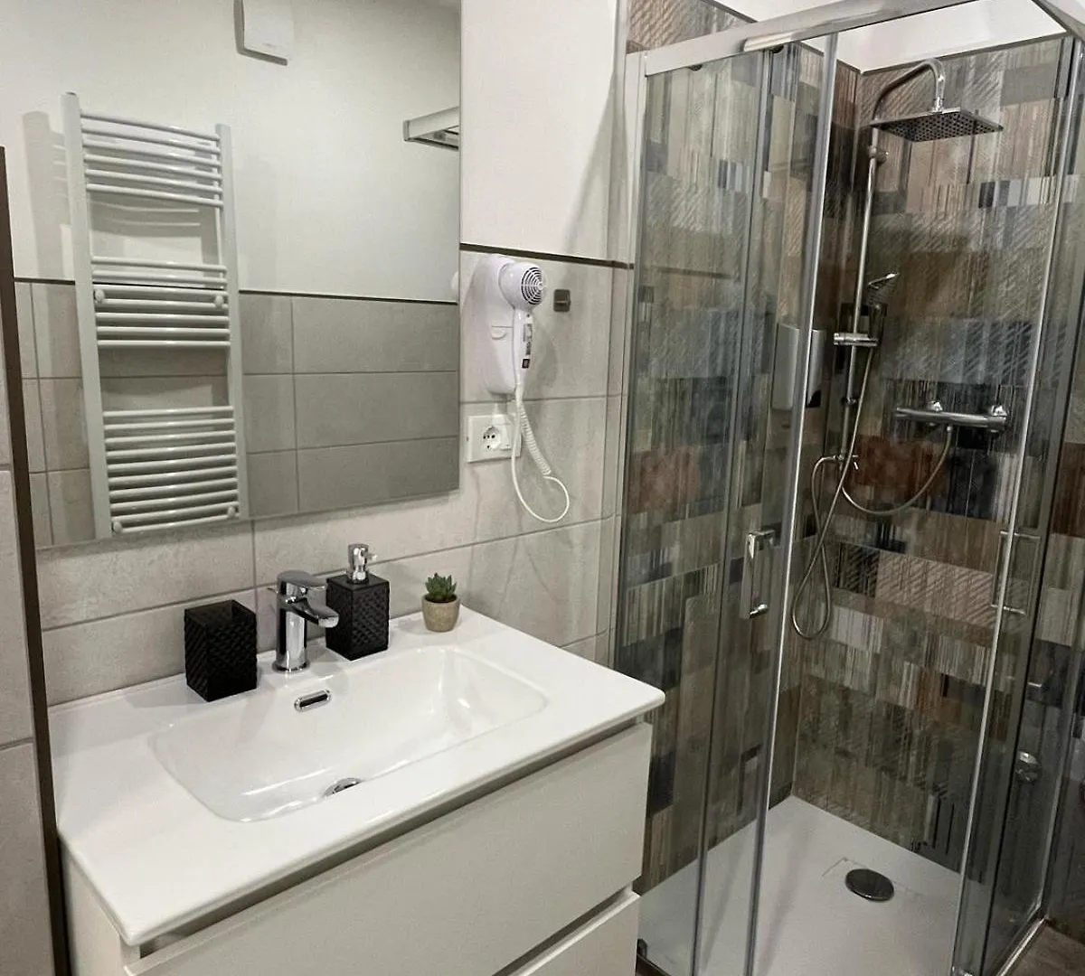 Tiburtina Urban Rooms Rome Guest house